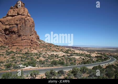 Straße um Arches Nationalpark utah Stockfoto