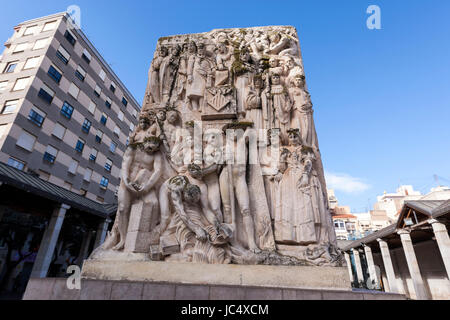 Plaza Santa Clara Fundacion de Castellon Denkmal von Vicente Llorens Poy, Castellon De La Plana, Valencia-Gemeinschaft, Stockfoto