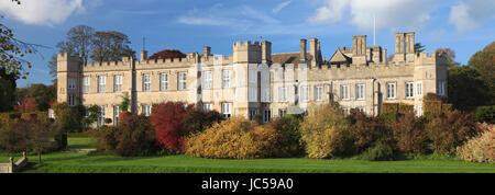 Das Haus am Deene Park der Sitz der Adelsfamilie Brudenell seit 1514, in der Nähe von Corby, Grafschaft Northamptonshire, England Stockfoto