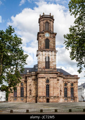 Ein Bild der berühmten Kirche Ludwigskirche in Saarbrücken Deutschland Stockfoto