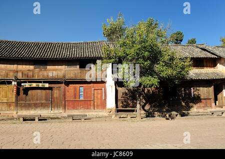 Berühmte alte Dorf Shaxi in der Nähe von Jianchuan Stadt, Provinz Yunnan, China Stockfoto