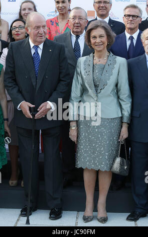 Emeritierter König Juan Carlos I und Königin Sofia von Griechenland während Tribut "Dialogo" Asotietion in Madrid, Spanien, Mittwoch, 15 Juni 2017 Stockfoto