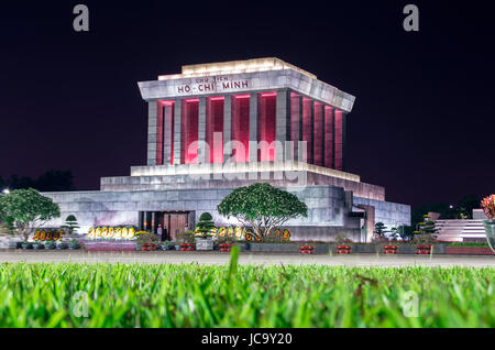 Ho-Chi-Minh-Mausoleum ist ein großes Denkmal in Hanoi, Vietnam. Stockfoto