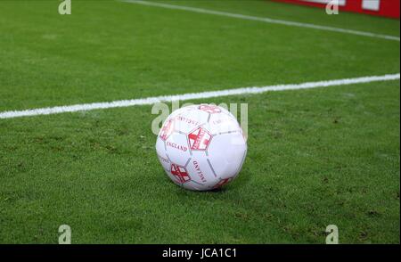 BEACH-BALL auf der PITCH EUROPA Finale TEAM EUROPA Finale TEAM HSH NORDBANK ARENA HAMBURG Deutschland 12. Mai 2010 Stockfoto