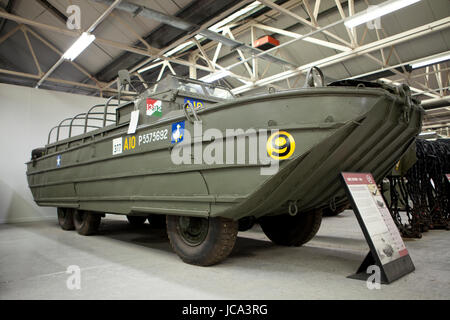 Panzermuseum, Dorset, England - fast 300 Fahrzeuge aus 26 Ländern, drittgrößte Sammlung von gepanzerten Fahrzeugen der Welt. Stockfoto