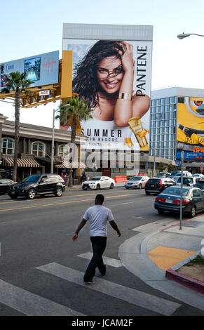 Riesige Plakatwand Panel am Sunset Strip in Los Angeles, CA Stockfoto