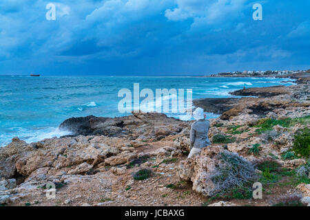 Capital Coast, Meer, in der Nähe von Gräbern der Könige Avenue, Paphos, Zypern Stockfoto