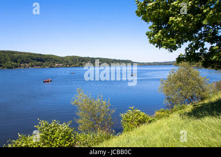 Deutschland, Nordrhein-Westfalen, Ruhrgebiet, Bochum, Lake Kemnade, Stausee. Stockfoto