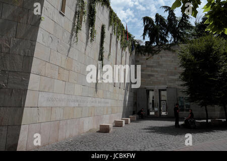 Der Eingang zum Holocaust Memorial Center in Budapest, Ungarn. Stockfoto