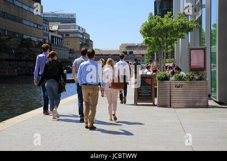 KuPP skandinavischen Frühstück und Lunch Bar am Merchant Square in Paddington Basin, West London, UK Stockfoto