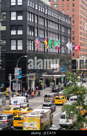 Third Avenue Seite des Kaufhaus Bloomingdale's, NYC, USA Stockfoto