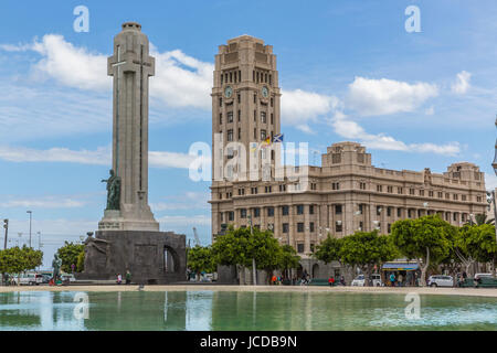 Denkmal Monumento ein Los Caídos Inselpalast, Palacio Insular, Plaza de Espania, Santa Cruz, Teneriffa, Spanien Stockfoto