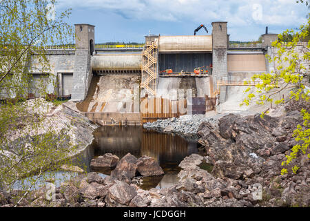 Staudamm in Imatra, Finnland Stockfoto