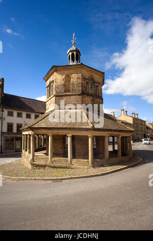 Altmarkt-Kreuz in Barnard Castle, County Durham Stockfoto