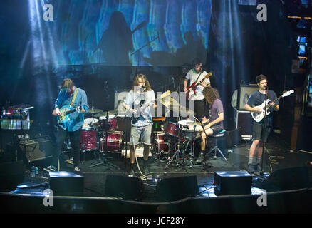 Manchester, UK. 14. Juni 2017. Australische psychedelic-Rock-band King Muskelmagen und die Eidechse Assistenten spielen die Albert Hall, Manchester, UK, 14. June Credit: John Bentley/Alamy Live News Stockfoto