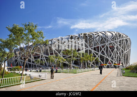 Peking, CHINA - 21. September 2009: Aussenansicht des Olympischen Nationalstadion Peking auch bekannt als Vogelnest.  Es wurde entwickelt als das Hauptstadion der 2 Stockfoto