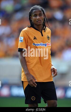 MICHAEL MANCIENNE WOLVERHAMPTON WANDERERS FC WOLVERHAMPTON WANDERERS V WEST HAM MOLINEUX, WOLVERHAMPTON, ENGLAND 15. August 2009 DIY99382 Warnung! Dieses Foto kann nur für die Zeitung bzw. Zeitschrift redaktionelle Zwecke verwendet werden. Darf nicht für Internet/Online-Nutzung Nor für Publikationen unter Einbeziehung 1 Spieler, 1 Club oder 1 Wettbewerb, ohne schriftliche Genehmigung von Football DataCo Ltd. Für Rückfragen, bitte Kontakt Football DataCo Ltd unter + 44 (0) 207 864 9121 Stockfoto