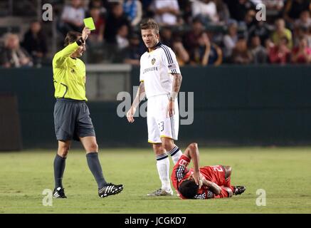 DAVID BECKHAM gelbe Karte für BECKAHM LOS ANGELES GALAXY V TORONTO FC CARSON, LOS ANGELES, CA, USA 19. September 2009 DIZ102593 Stockfoto