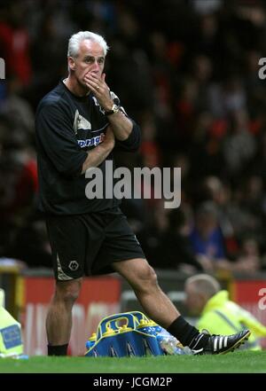 MICK MCCARTHY MANCHESTER UNITED V Wölfe MANCHESTER UNITED V WOLVERHAMPTON WANDERERS OLD TRAFFORD, MANCHESTER, ENGLAND 23. September 2009 DIZ103012 Warnung! Dieses Foto kann nur für die Zeitung bzw. Zeitschrift redaktionelle Zwecke verwendet werden. Kann nicht werden verwendet für Publikationen unter Einbeziehung 1 Spieler, 1 Club oder 1 Wettbewerb ohne schriftliche Genehmigung von Football DataCo Ltd. Für Rückfragen, bitte Kontakt Football DataCo Ltd unter + 44 (0) 207 864 9121 Stockfoto