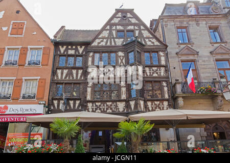 Maison Katz-Haus aus dem 17. Jahrhundert (Taverne Katz), Saverne, Elsass, Frankreich. Stockfoto