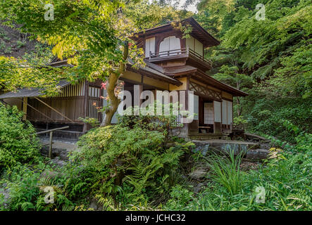 Wooden Choshukaku House im Sankeien Garden Open Air Museum, Yokohama, Kanagawa, Japan Stockfoto