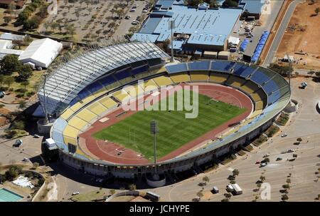 ROYAL BAFOKENG Stadion RUSTENBURG, Südafrika (nur UK verwenden) 2010 WORLD CUP Stadien (nur UK verwenden) RUSTENBURG, Südafrika 3. Dezember 2009 GAB5536 Warnung! Dieses Foto kann nur für die Zeitung bzw. Zeitschrift redaktionelle Zwecke verwendet werden. Kann nicht werden verwendet für Publikationen unter Einbeziehung 1 Spieler, 1 Club oder 1 Wettbewerb ohne schriftliche Genehmigung von Football DataCo Ltd. Für Rückfragen, bitte Kontakt Football DataCo Ltd unter + 44 (0) 207 864 9121 Stockfoto