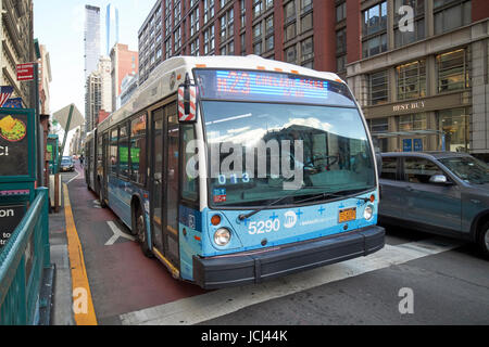 New York City MTA Novabus Lfs Gelenkbus USA Stockfoto