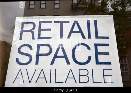 Retail-Raum verfügbaren leeren Speicher vordere Greenwich Village New York City USA Stockfoto