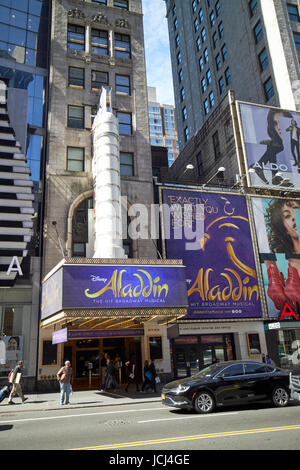 New Amsterdam Theater mit Aladin New York City USA Stockfoto