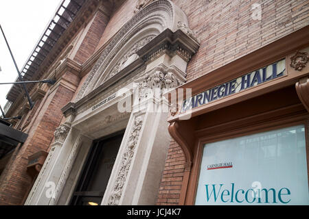 Carnegie Hall Veranstaltungsort Verwaltungsbüros Eingang New York City USA Stockfoto