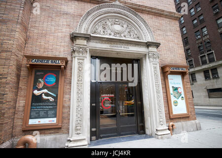 Carnegie Hall Veranstaltungsort Verwaltungsbüros Eingang New York City USA Stockfoto