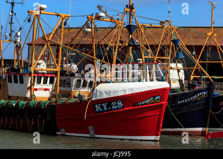 Fischtrawler, Arbroath Hafen, Schottland, UK Stockfoto