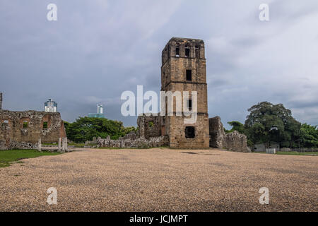 Ruinen der Turm der Kathedrale in Panama Viejo Ruinen - Panama-Stadt, Panama Stockfoto