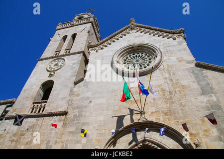 Kathedrale von San Marco in der Altstadt von Korcula, Kroatien. Korcula ist eine historische Festungsstadt an der geschützten Ostküste der Insel Korcula Stockfoto