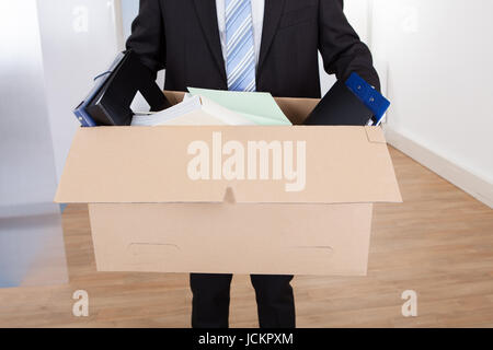 Mittelteil des Kaufmanns Auszug mit Karton aus dem Amt Stockfoto