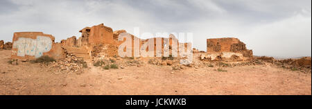 Panorama von einer alten Festung aus der Kolonialzeit in Mirleft, einer kleinen Stadt und Landgemeinde in Tiznit Provinz Souss-Massa-Draa Region von Marokko. Stockfoto