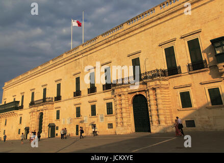 Großmeister Palast bauen, Saint George Square, Valletta, Malta Stockfoto