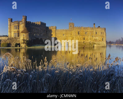 Frostiger Morgen am Leeds Castle. Kent. England. UK Stockfoto