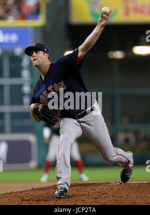 Houston, TX, USA. 16. Juni 2017. Boston Red Sox ab Krug Drew Pomeranz (31) während des MLB-Spiels zwischen den Boston Red Sox und die Houston Astros im Minute Maid Park in Houston, Texas. John Glaser/CSM/Alamy Live-Nachrichten Stockfoto