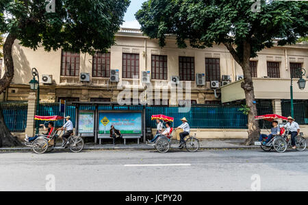 Straßenleben in Hanoi Vietnam Stockfoto