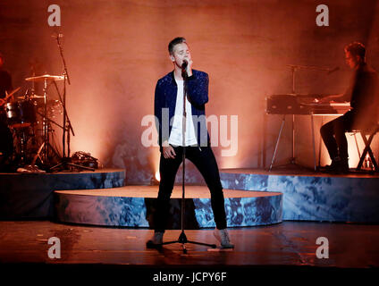 Tom Chaplin führt an der Liverpool Philharmonic Hall Featuring: Tom Chaplin wo: Liverpool, Vereinigtes Königreich bei: Kredit-16. Mai 2017: Sakura/WENN.com Stockfoto