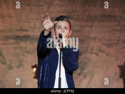 Tom Chaplin führt an der Liverpool Philharmonic Hall Featuring: Tom Chaplin wo: Liverpool, Vereinigtes Königreich bei: Kredit-16. Mai 2017: Sakura/WENN.com Stockfoto