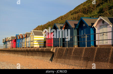 Strandhütten auf Cromer Beach, Cromer, Norfolk, England, Europa Stockfoto