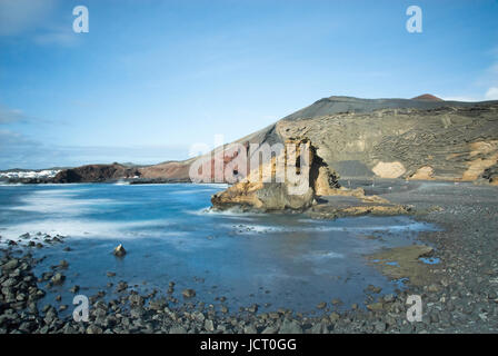 Die Küste südlich von El Golfo im Westen von Lanzarote. Stockfoto