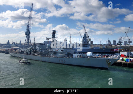 Fregatte HMS St Albans eine königliche Marine Typ 23 angedockt an Portsmouth Uk Stockfoto