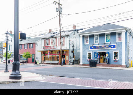 Gettysburg, USA - 24. Mai 2017: Innenstadt von Restaurants und Geschäften von national Battlefield park Stockfoto