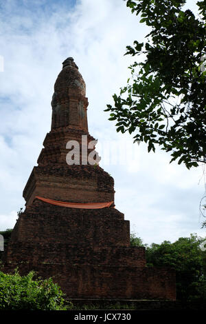 Wat Chedi Klang Thung historischen Park Nakhon Chum in Kamphaeng Phet in Thailand (ein Teil der UNESCO World Heritage Site historische Stadt von Sukhothai und Stockfoto