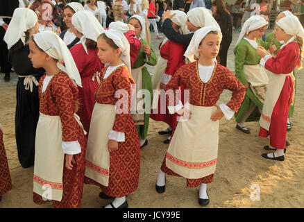 Griechenland, Kykladen, Mykonos, Heiligen Konstantin und Eleni, Feier, Festival, Kinder, Stockfoto