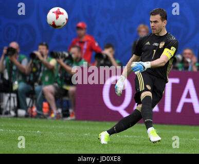 St. Petersburg, Russland. 17. Juni 2017. Russland. St. Petersburg. 17. Juni 2017. Spieler der russischen Nationalmannschaft Igor Akinfeev in der Gruppenphase Spiel der Confederations Cup FIFA 2017 zwischen den Nationalmannschaften von Russland und Neuseeland. Bildnachweis: Andrey Pronin/ZUMA Draht/Alamy Live-Nachrichten Stockfoto