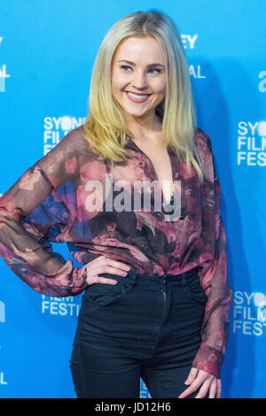 Sydney, Australien. 17. Juni 2017. VIPs und Prominente gehen den roten Teppich vor dem Sydney Film Festival "Okja" screening, die während der Closing Night des Festivals am Staat Cusio stattfand. Bildnachweis: Mjmediabox/Alamy Live-Nachrichten Stockfoto